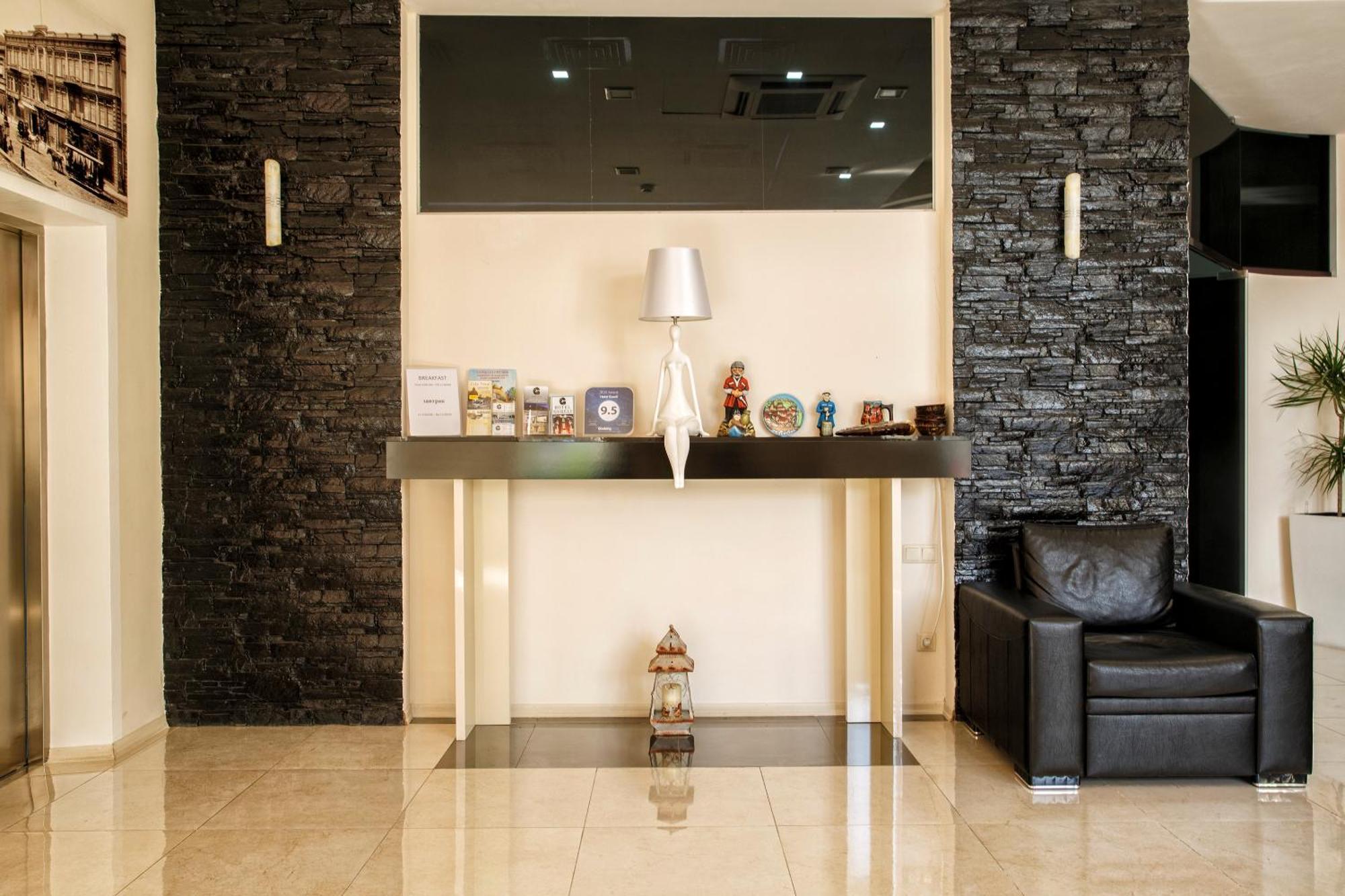 Hotel Gureli Tbilisi ภายนอก รูปภาพ