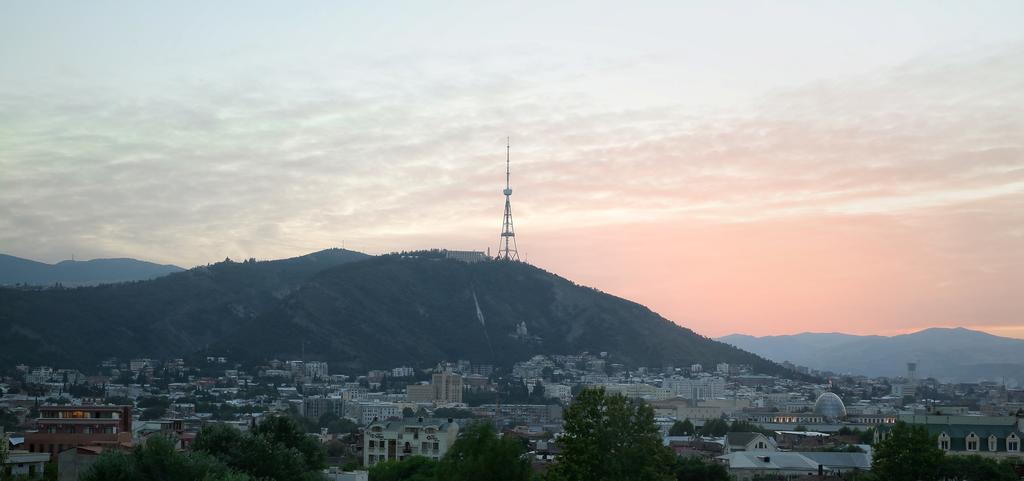 Hotel Gureli Tbilisi ภายนอก รูปภาพ