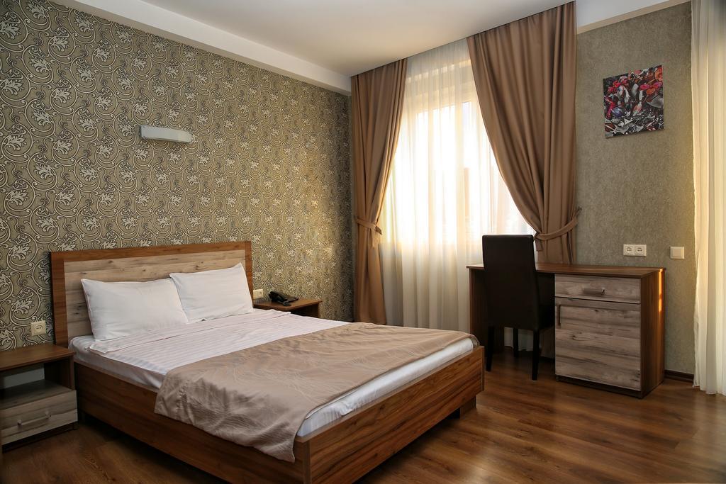Hotel Gureli Tbilisi ภายนอก รูปภาพ
