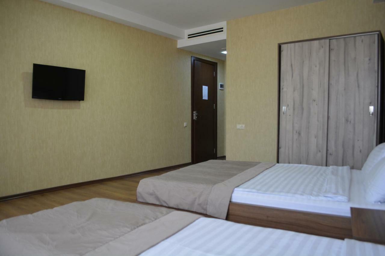 Hotel Gureli Tbilisi ภายนอก รูปภาพ
